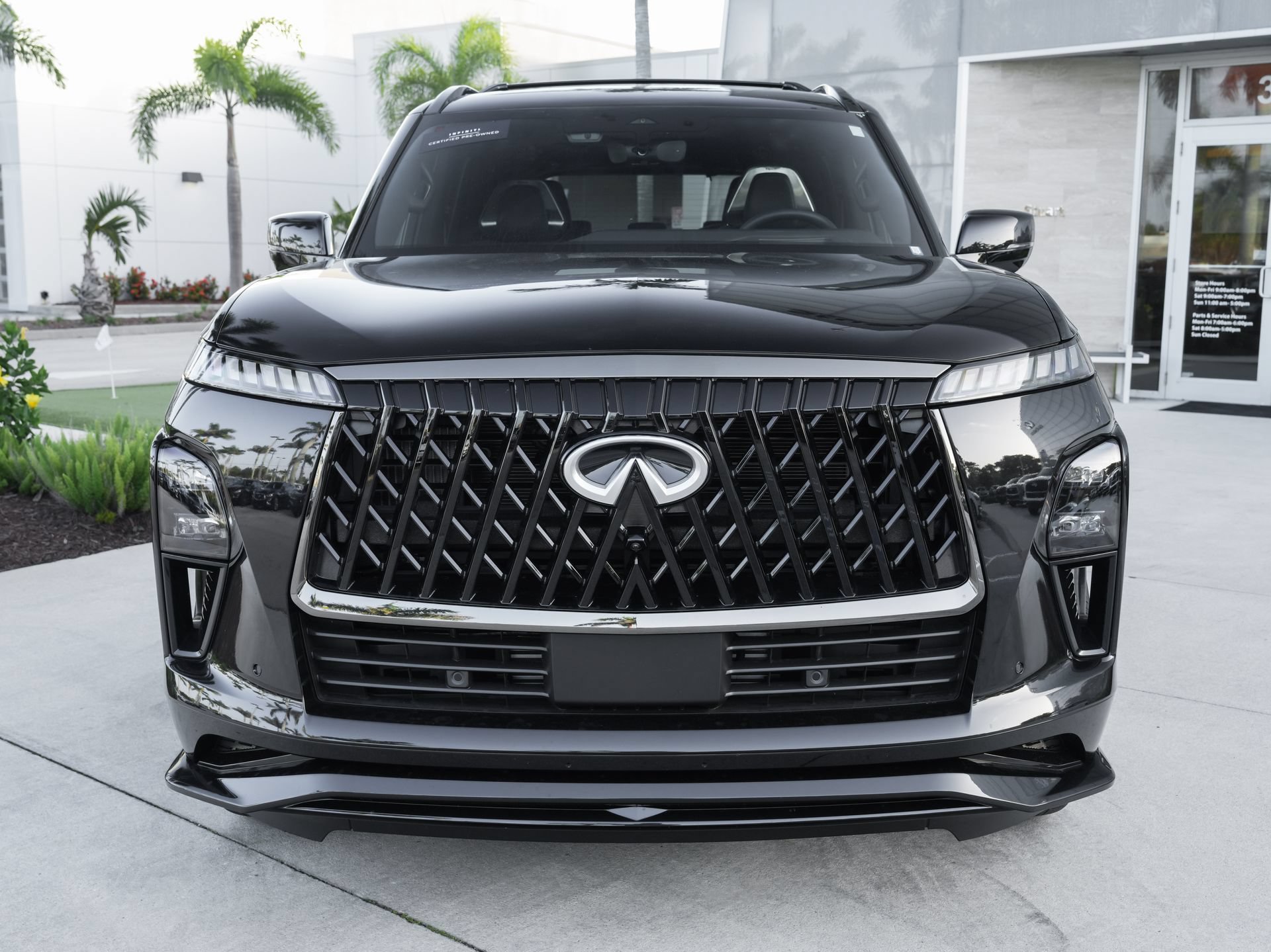 Certified 2026 INFINITI QX80 4WD w/ Sport Exterior Package image 5