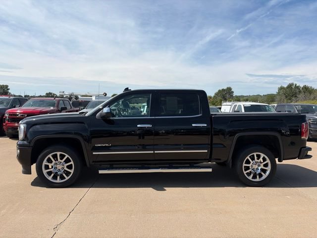 Used 2016 GMC Sierra 1500 Denali w/ Enhanced Driver Alert Package AWD/4WD image 7