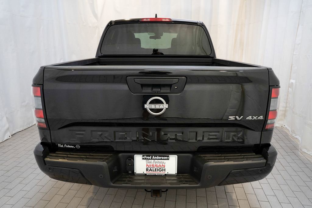 Certified 2023 Nissan Frontier SV w/ Technology Package image 4