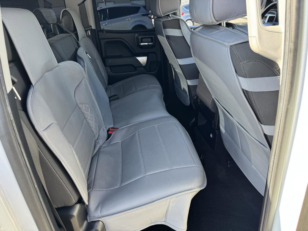 Used 2018 Chevrolet Silverado 1500 LT w/ All Star Edition image 15