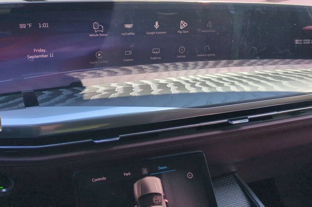 New 2026 Cadillac Escalade Sport w/ Touring Package AWD/4WD image 11