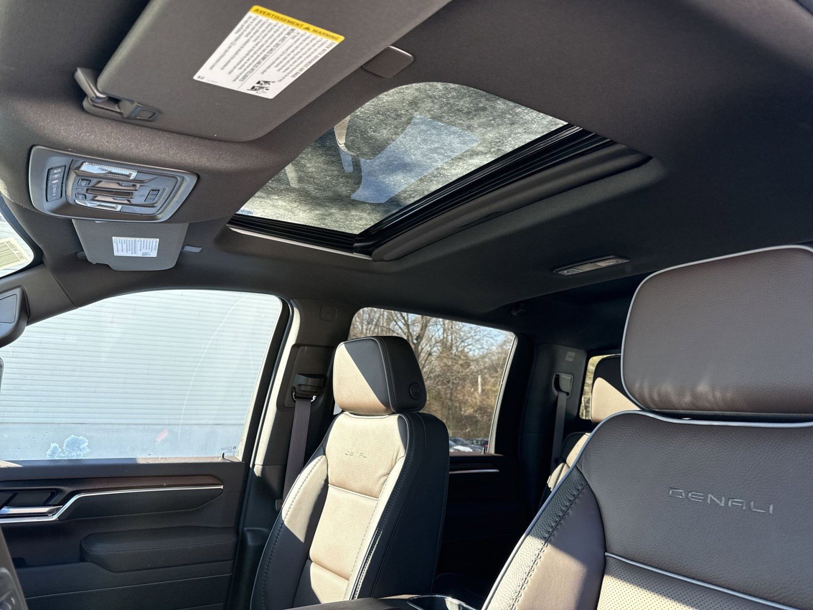 New 2026 GMC Sierra 3500 Denali w/ Denali Reserve Package image 18