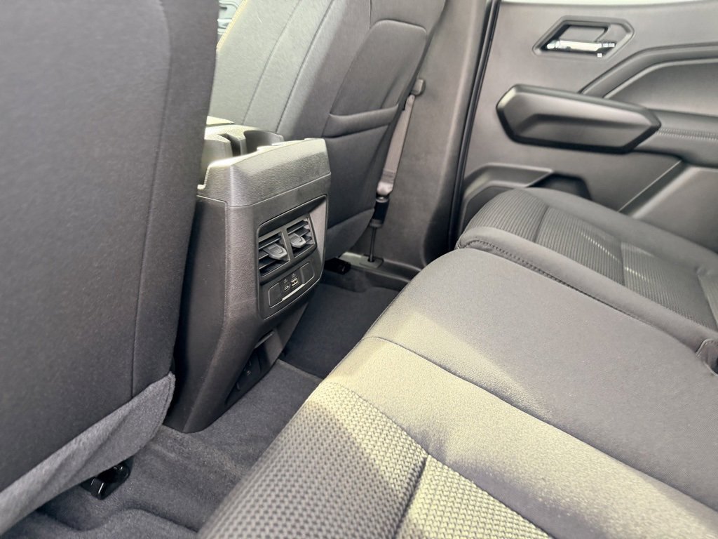 New 2026 GMC Canyon Elevation w/ Convenience Package image 32