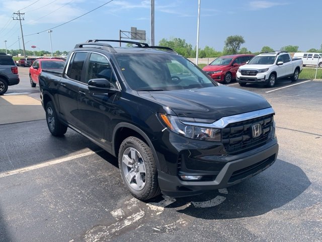 Certified 2025 Honda Ridgeline RTL image 3