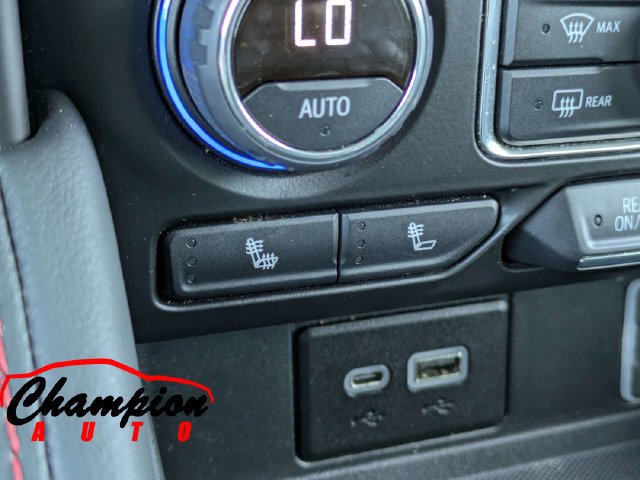 Used 2022 Chevrolet Tahoe RST w/ Luxury Package RWD image 28