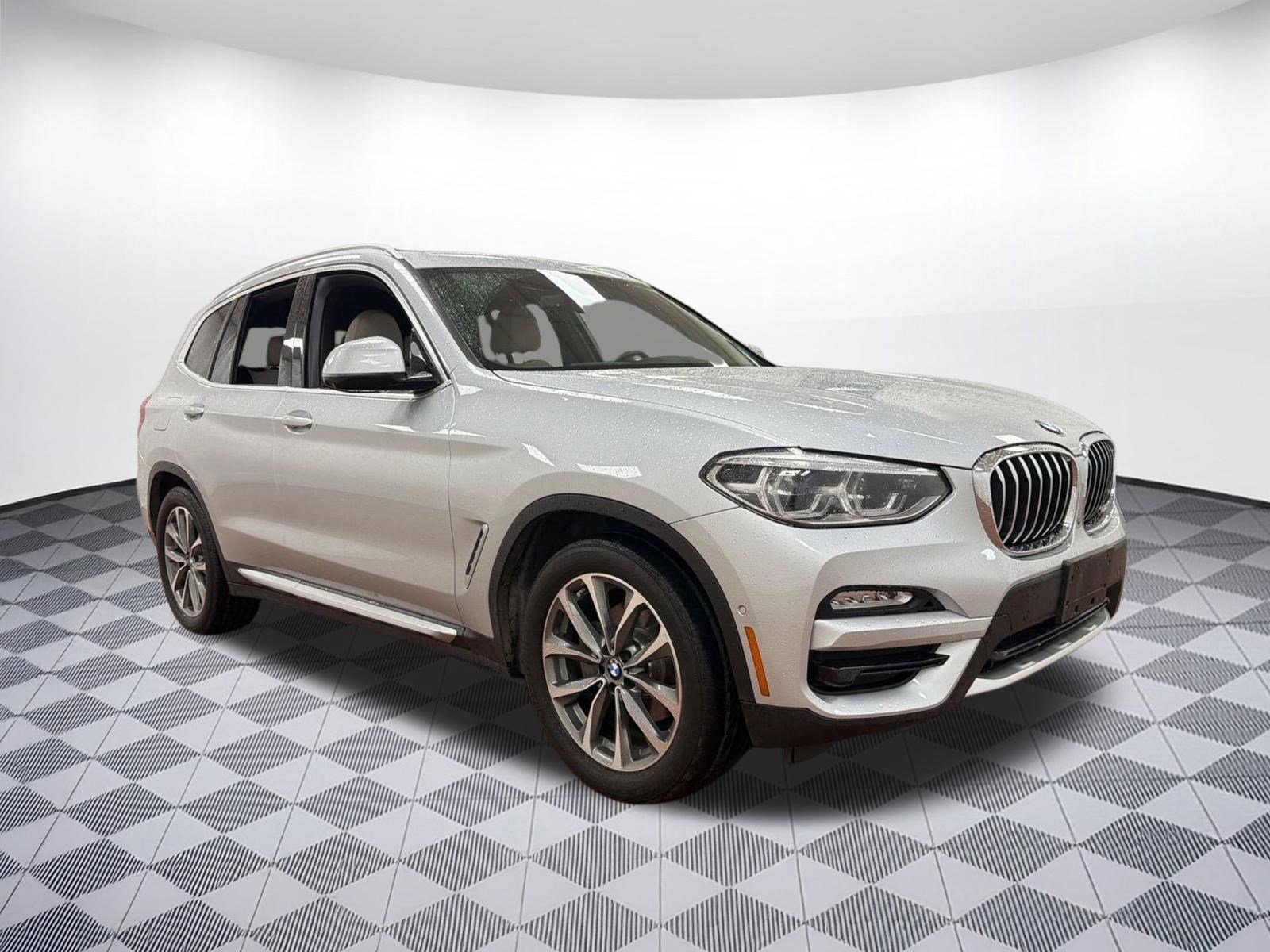 Used 2018 BMW X3 xDrive30i w/ Executive Package image 6