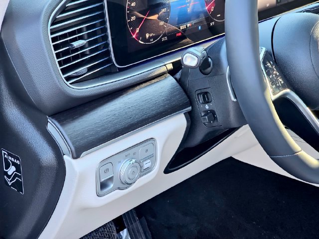 New 2026 Mercedes-Benz GLE 450 4MATIC image 15