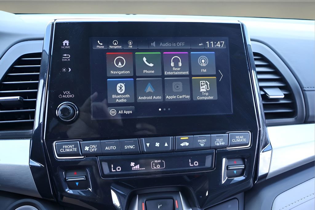 Used 2018 Honda Odyssey Touring image 26