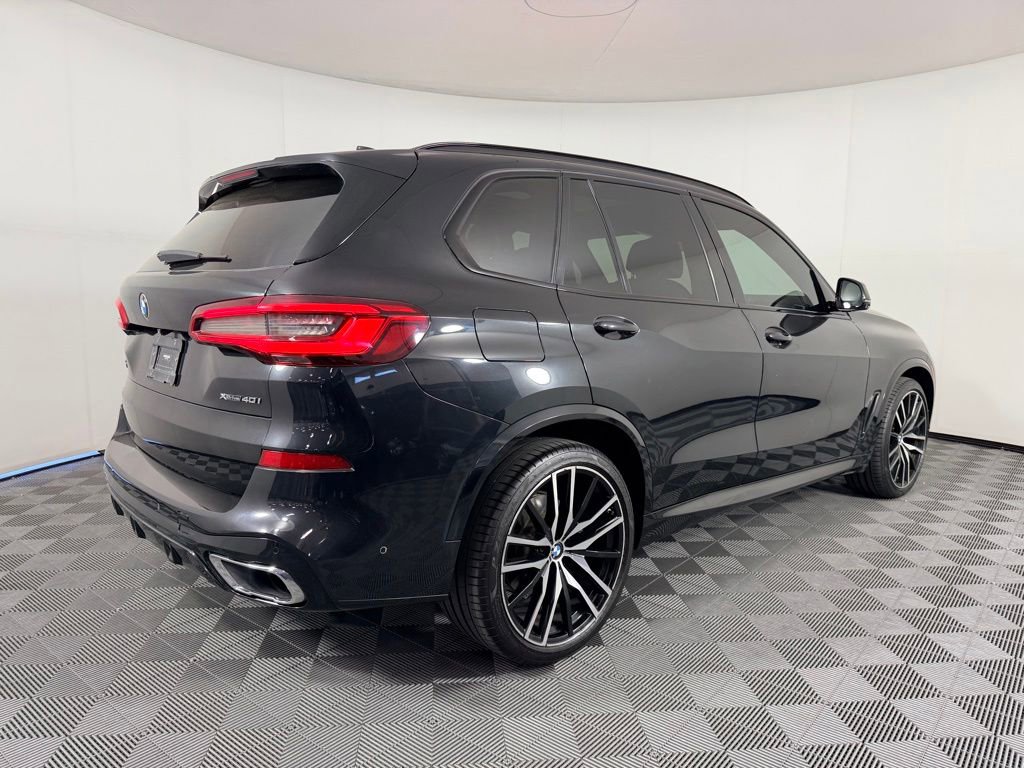 Used 2019 BMW X5 xDrive40i w/ M Sport Package AWD/4WD image 6