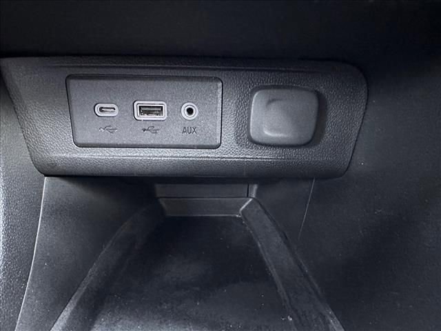 Certified 2022 Buick Encore GX Essence w/ Experience Buick Package AWD/4WD image 29