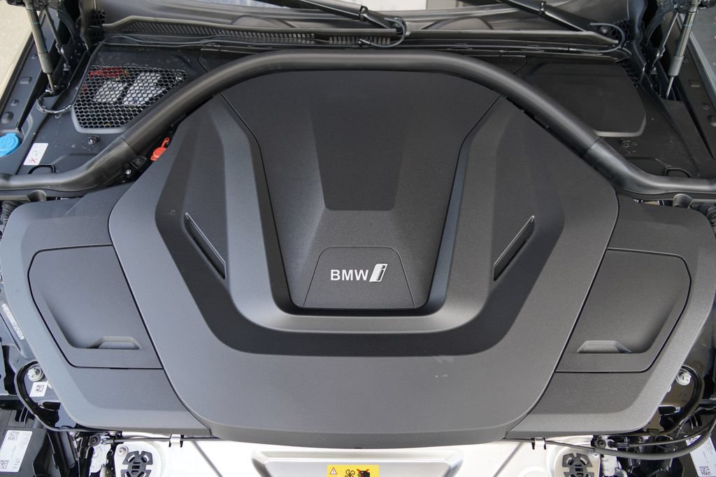 New 2026 BMW i4 eDrive40 w/ M Sport Package RWD image 21
