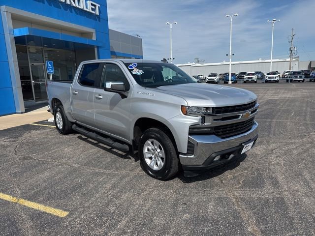 Used 2021 Chevrolet Silverado 1500 LT AWD/4WD image 9