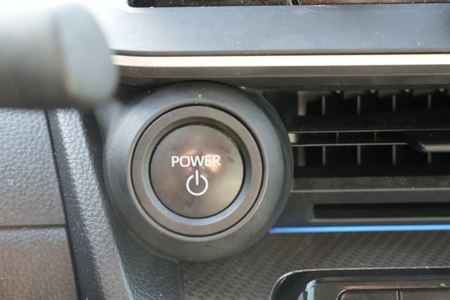 Used 2024 Toyota Prius XLE FWD image 30