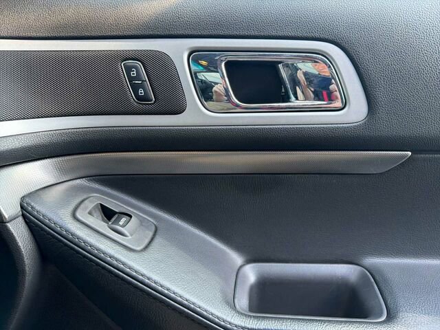 Used 2015 Ford Explorer Sport w/ Equipment Group 401A AWD/4WD image 23