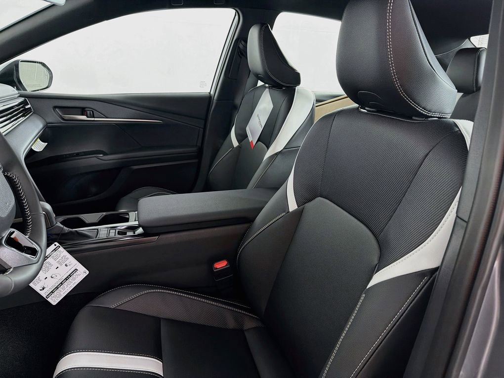 New 2026 Toyota Camry SE FWD image 31