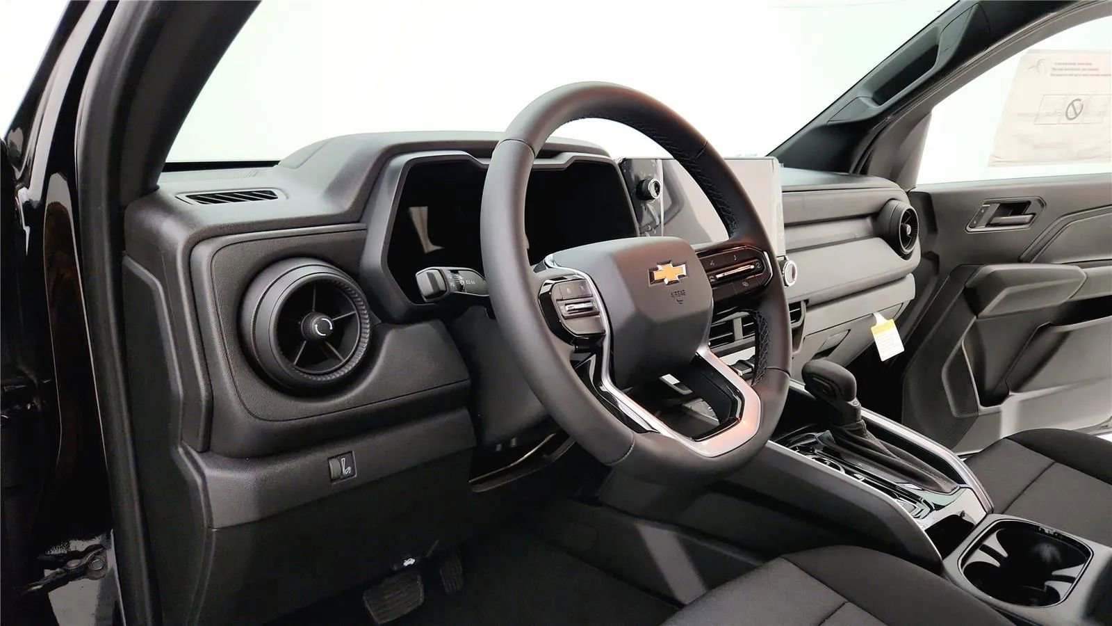 New 2026 Chevrolet Colorado W/T image 22