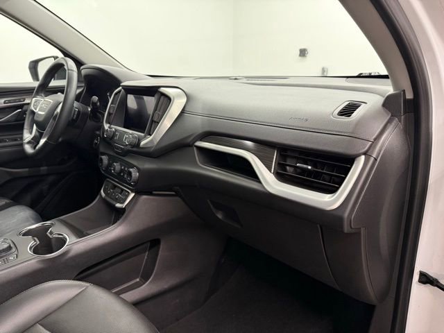 Used 2023 GMC Terrain SLT image 23