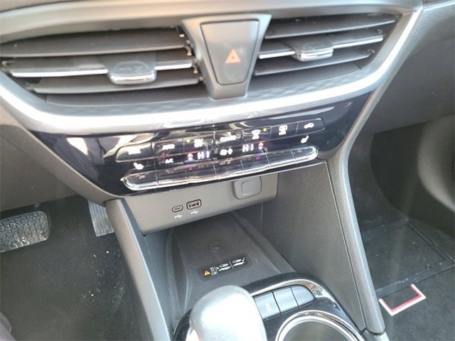 Used 2024 Buick Encore GX Avenir w/ Avenir Technology Package image 12