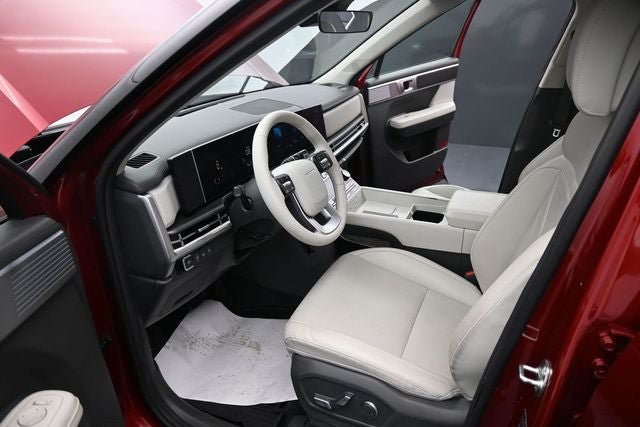 Used 2025 Hyundai Santa Fe SEL AWD/4WD image 14