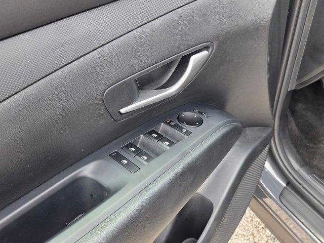 Used 2025 Hyundai Tucson SEL AWD/4WD image 14