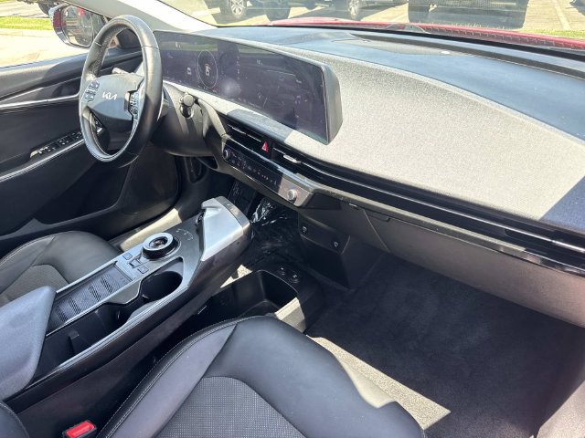 Used 2024 Kia EV6 Light AWD/4WD image 37