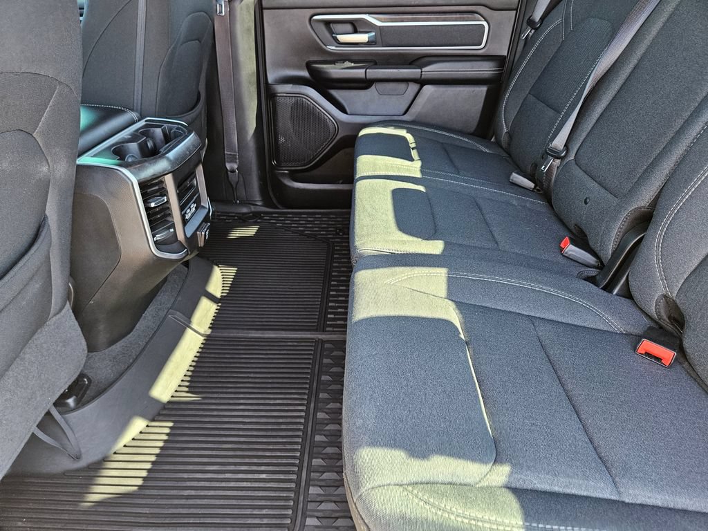 Used 2020 RAM 1500 Big Horn AWD/4WD image 35