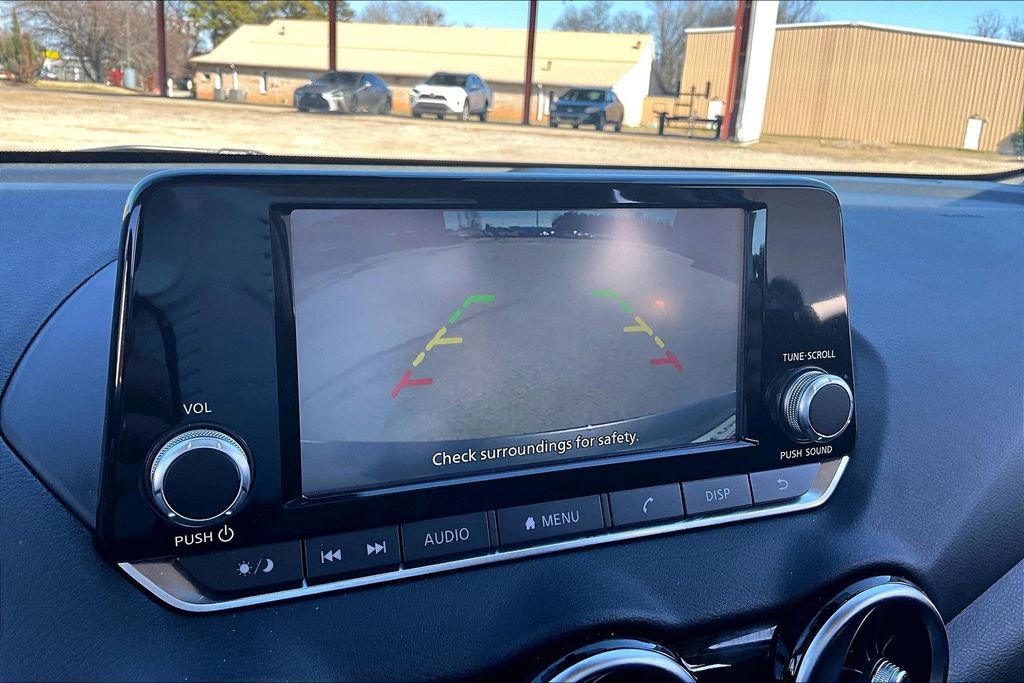 Used 2023 Nissan Sentra S image 14