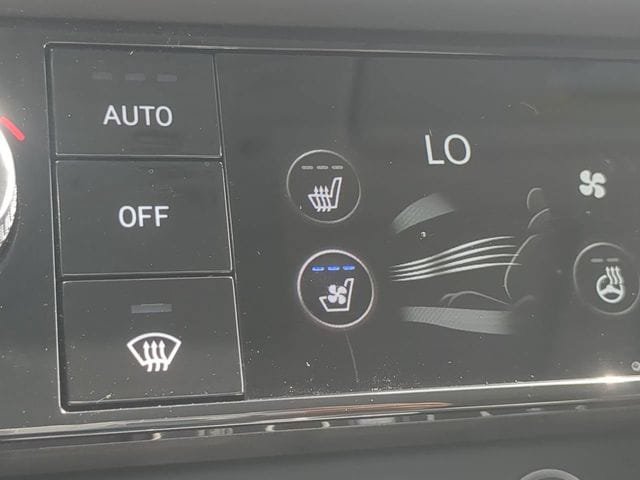 Certified 2026 Genesis G70 2.5T Prestige AWD/4WD image 22