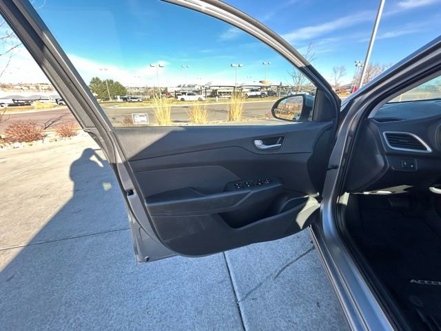 Used 2021 Hyundai Accent SEL image 10