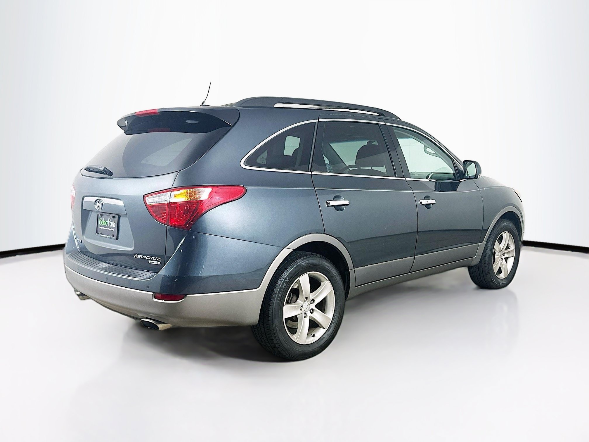 Used 2011 Hyundai Veracruz Limited FWD image 9