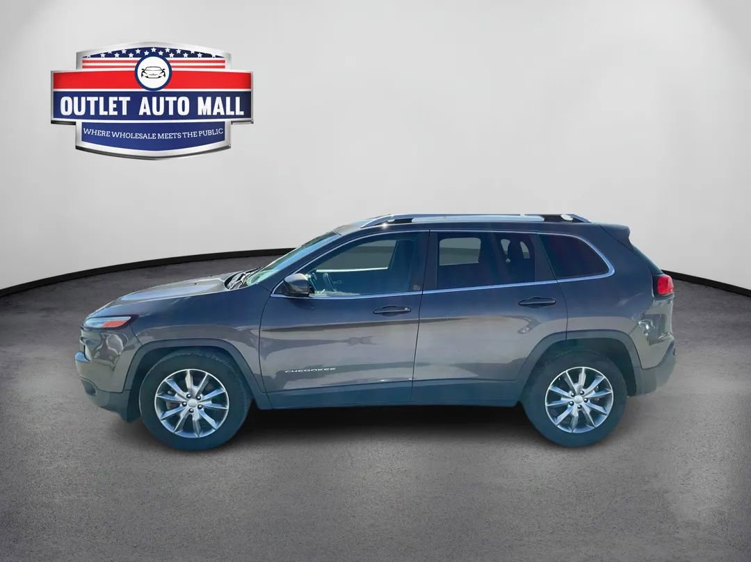 Used 2018 Jeep Cherokee Limited FWD image 6