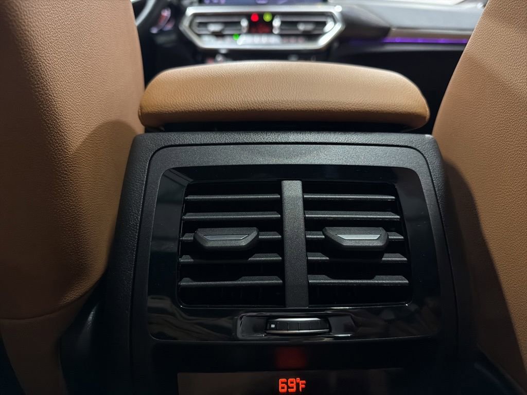 Used 2024 BMW X3 M40i w/ Shadowloine Package image 31