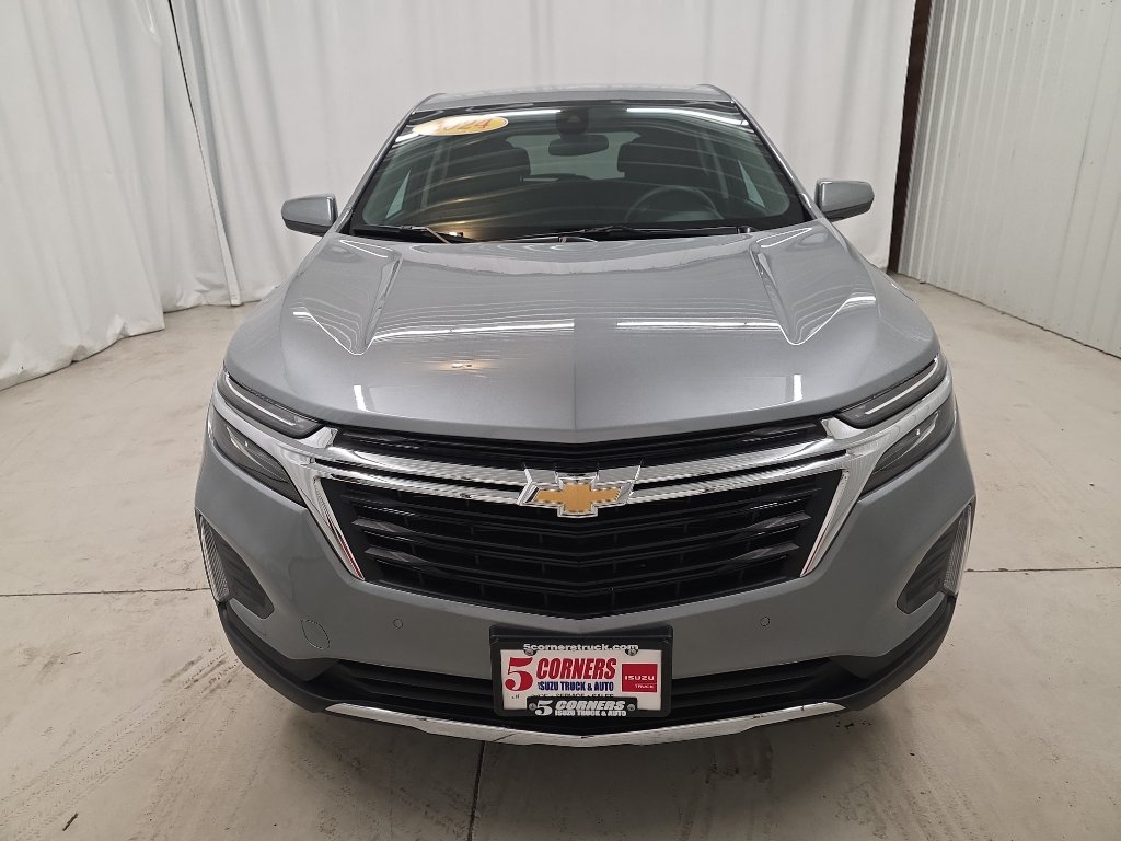 Used 2024 Chevrolet Equinox LT FWD image 2