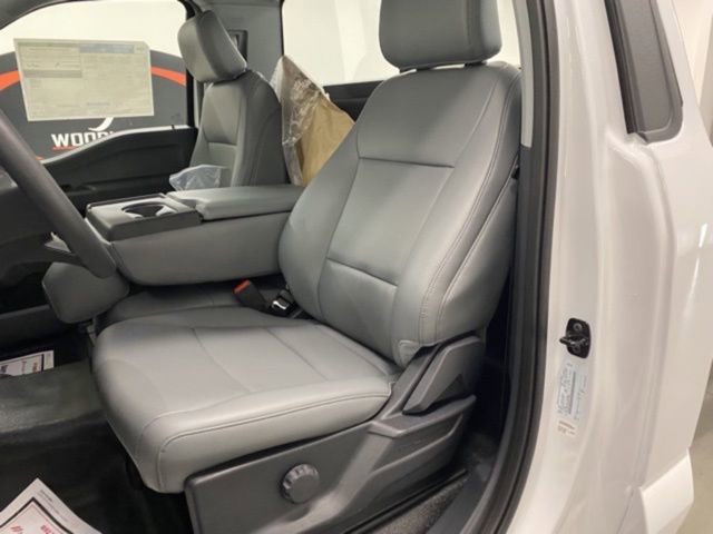 New 2025 Ford F350 XL w/ XL Chrome Package image 15