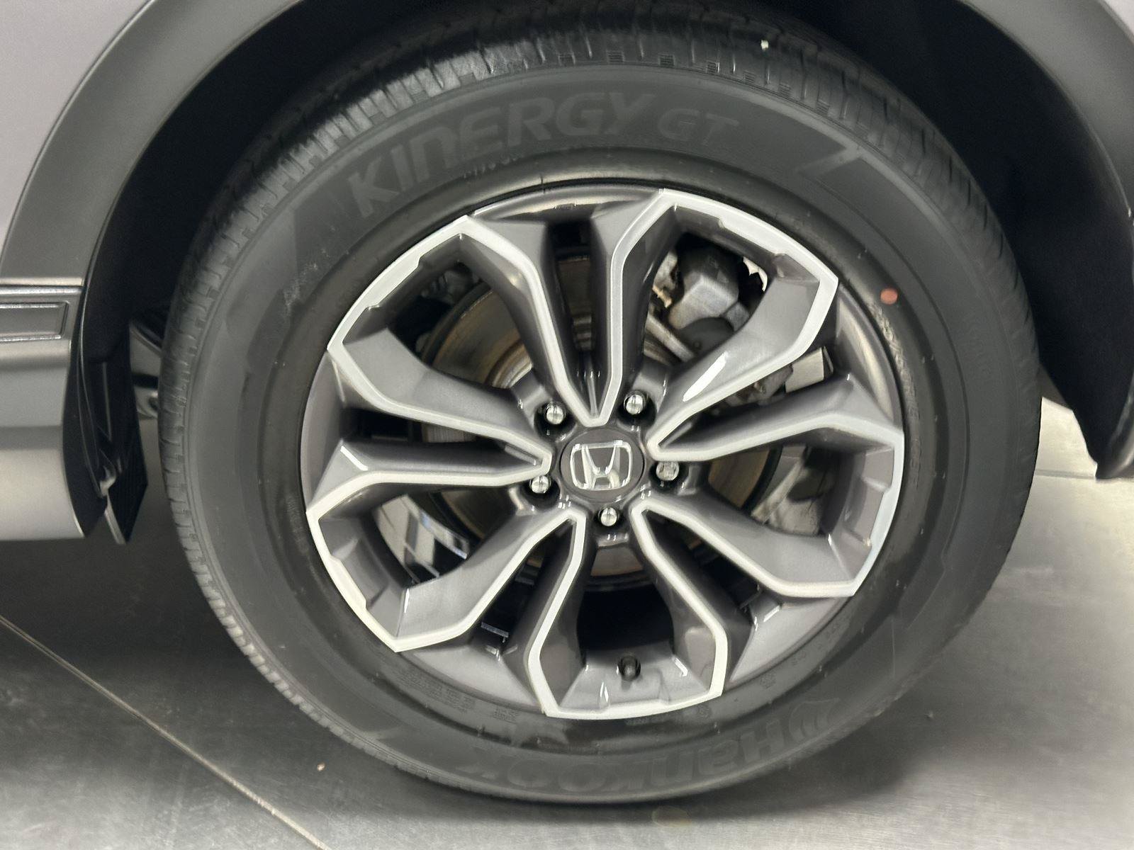 Used 2020 Honda CR-V EX image 18