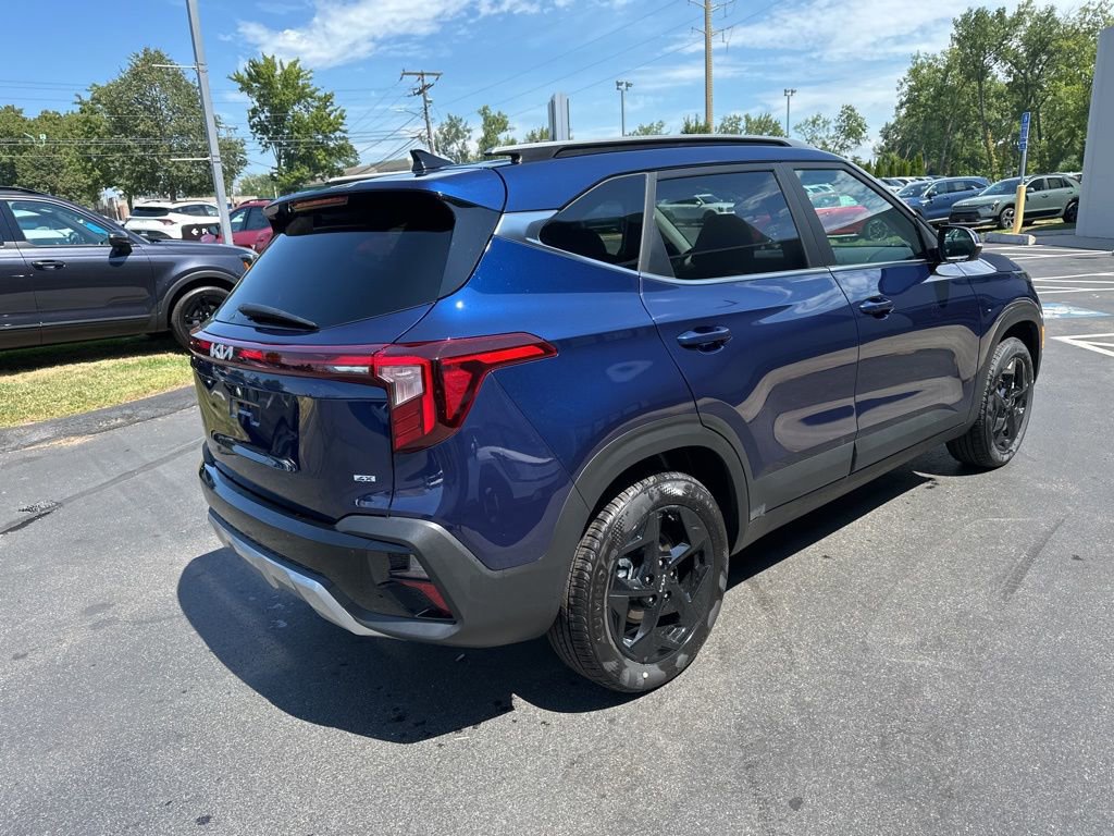 New 2026 Kia Seltos EX w/ EX Sunroof Package image 6