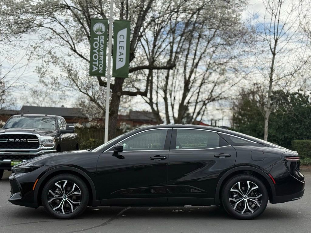 Certified 2023 Toyota Crown XLE image 2