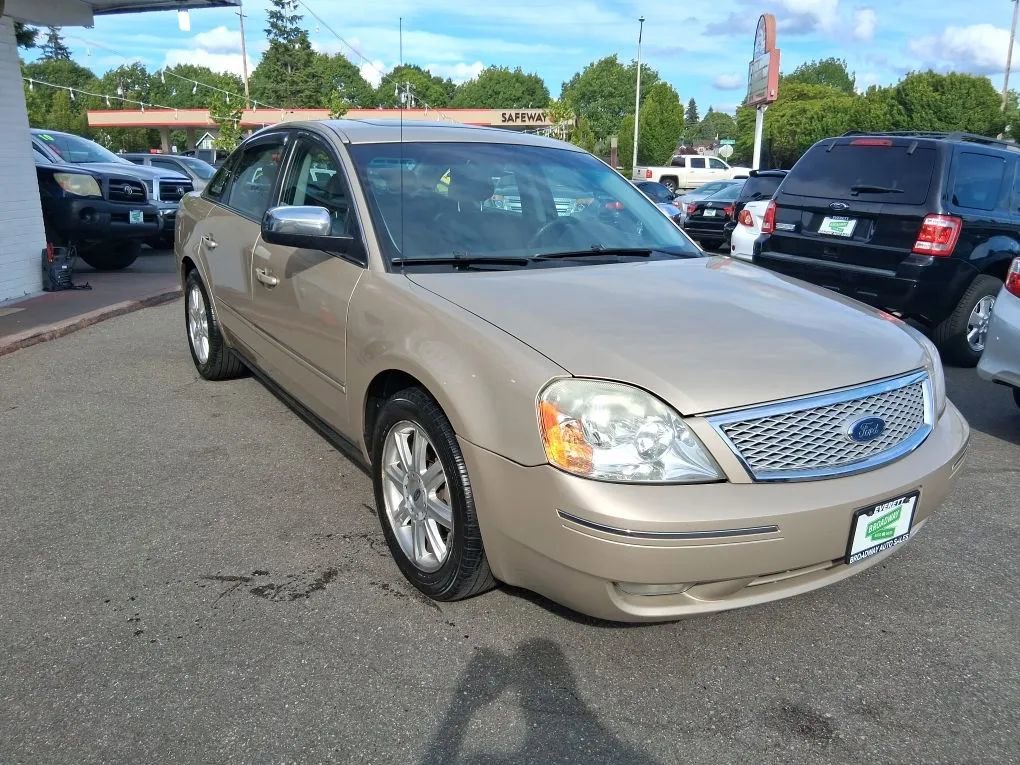 Used 2005 Ford Five Hundred Limited AWD/4WD image 3