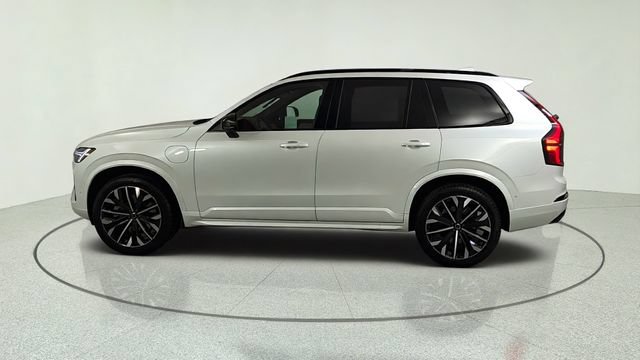 New 2026 Volvo XC90 T8 Ultra w/ Protection Package AWD/4WD image 4