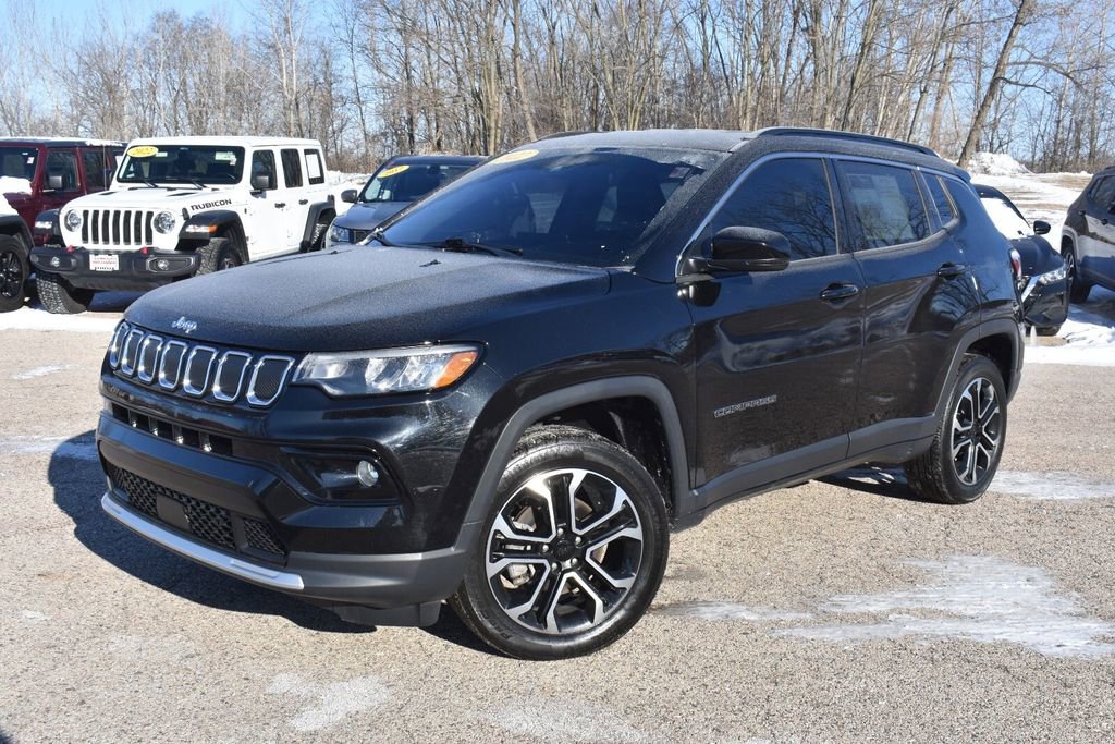 Used 2022 Jeep Compass Limited AWD/4WD image 13