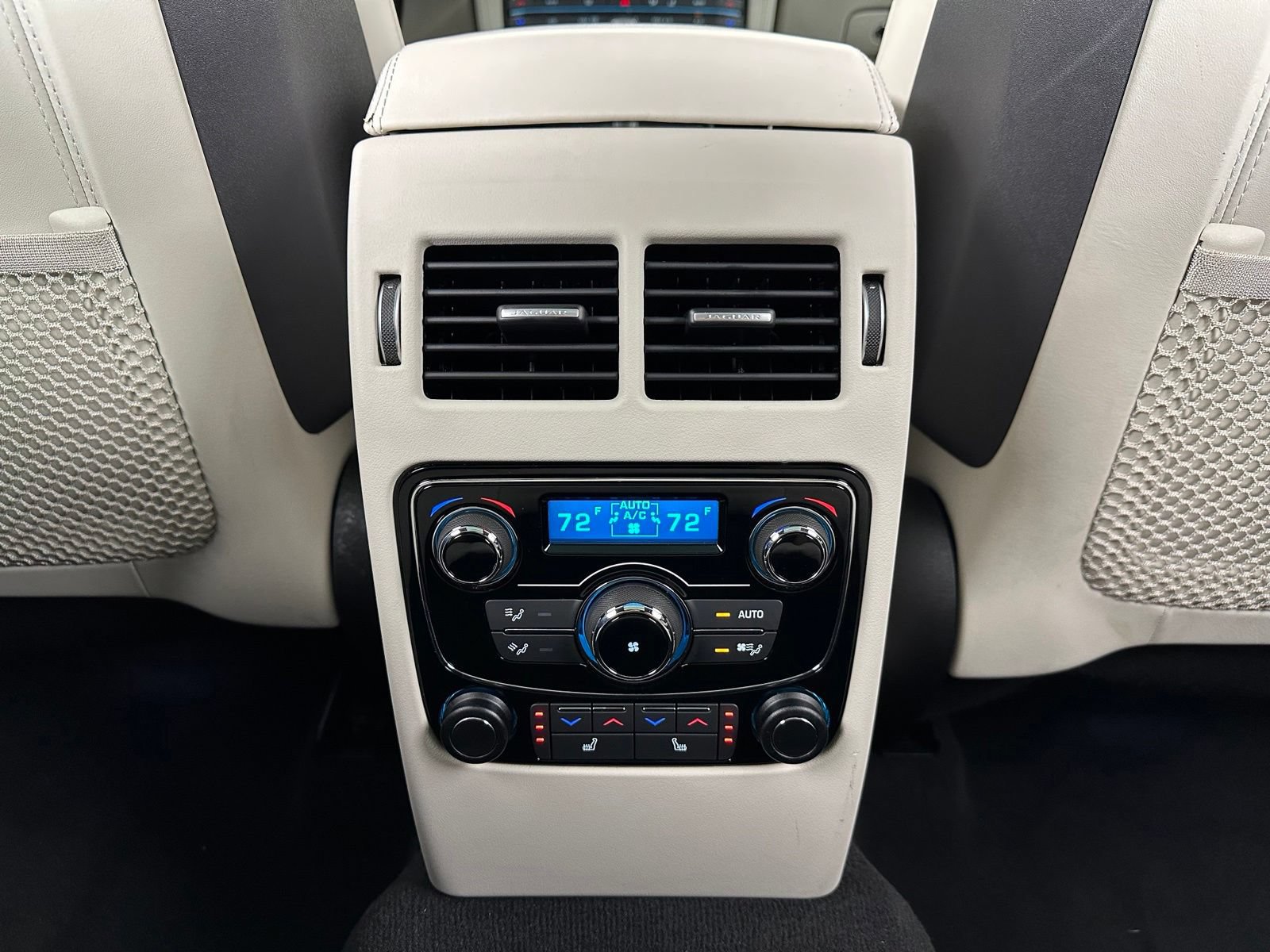 Used 2020 Jaguar F-PACE SVR AWD/4WD image 31