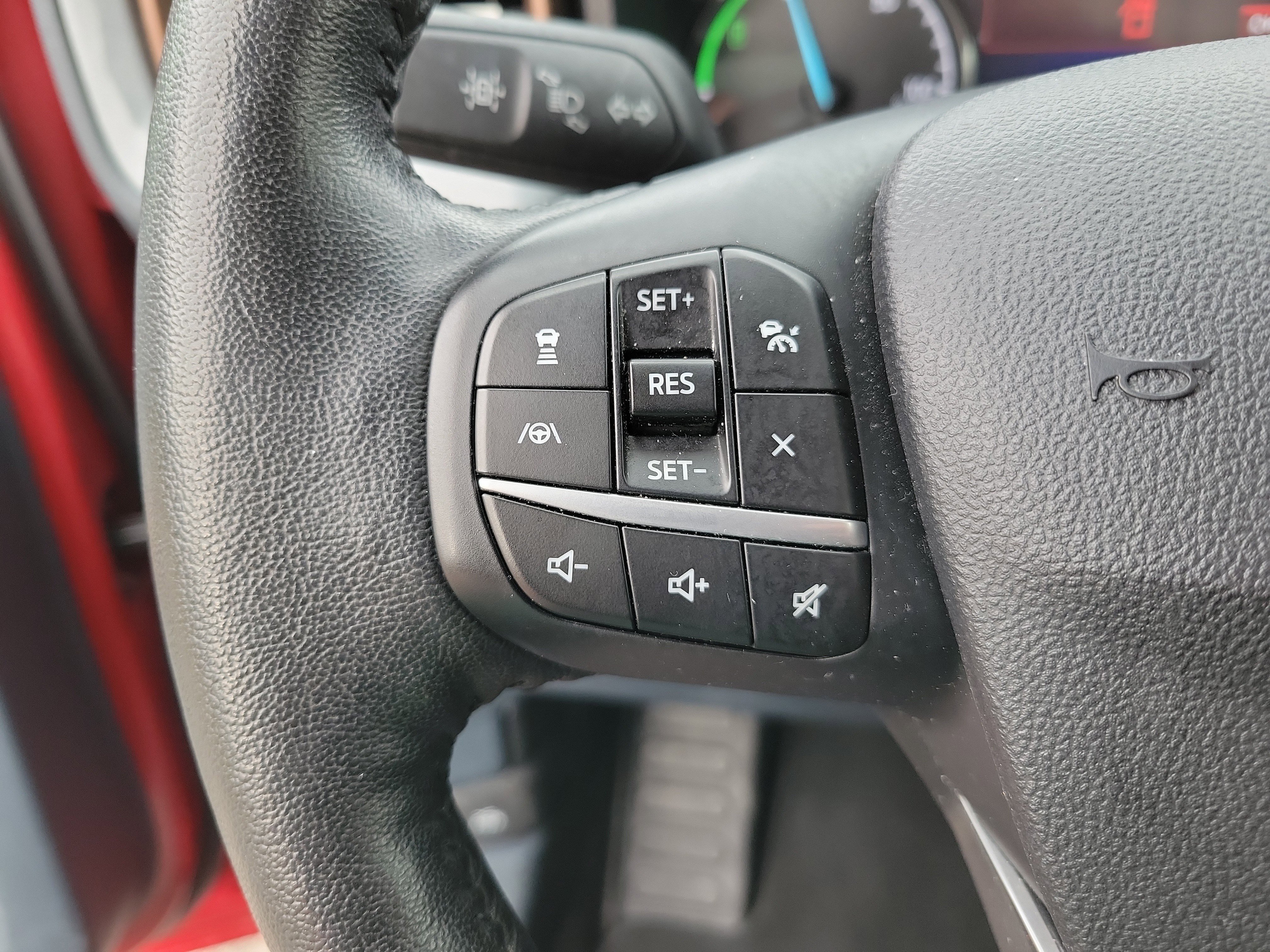 Used 2022 Ford Maverick Lariat w/ Lariat Luxury Package image 14