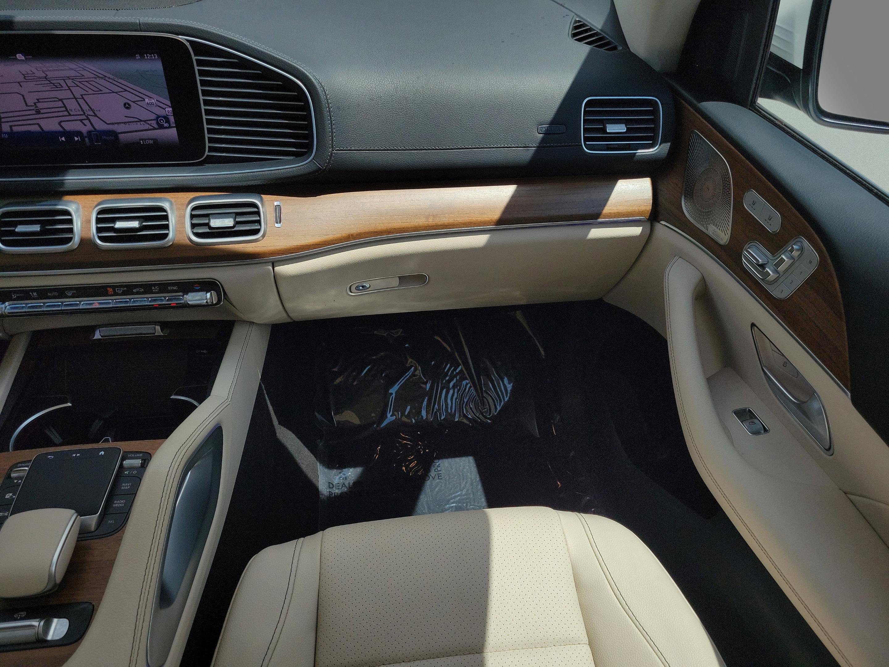 Certified 2024 Mercedes-Benz GLS 450 4MATIC image 15