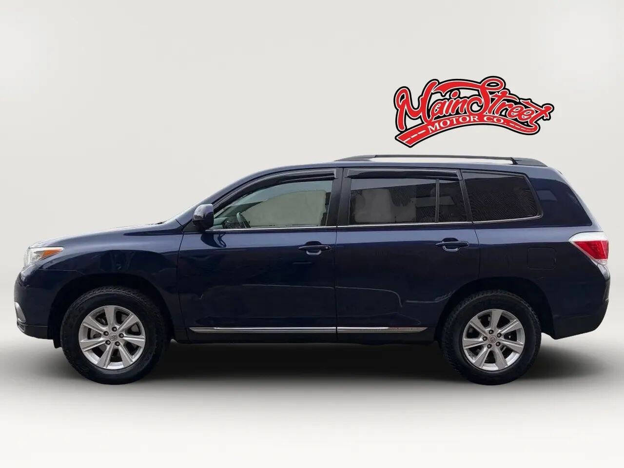 Used 2011 Toyota Highlander SE w/ Tow Pkg AWD/4WD image 4