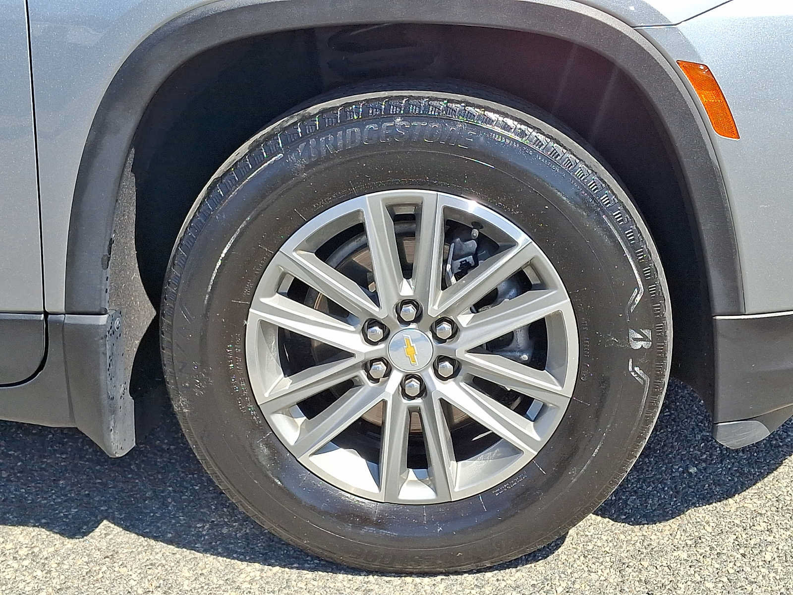 Certified 2023 Chevrolet Traverse LT w/ LPO, Floor Liner Package AWD/4WD image 8