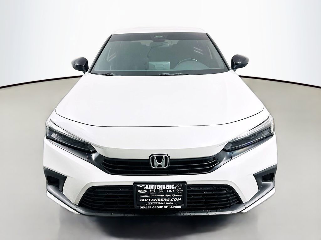 Used 2023 Honda Civic Sport image 2
