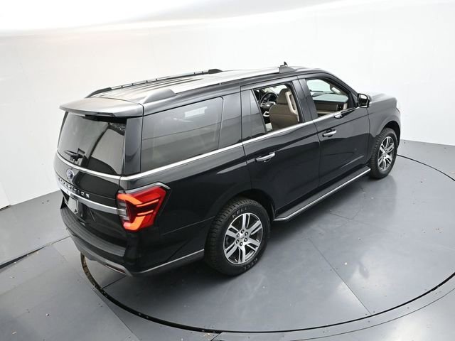 Used 2022 Ford Expedition Limited image 27