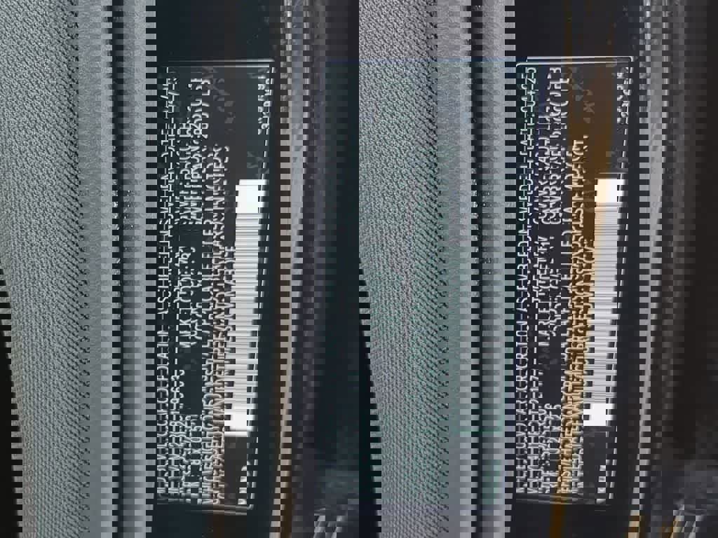 Used 2026 Volvo XC60 B5 Plus w/ Protection Package Premier image 33