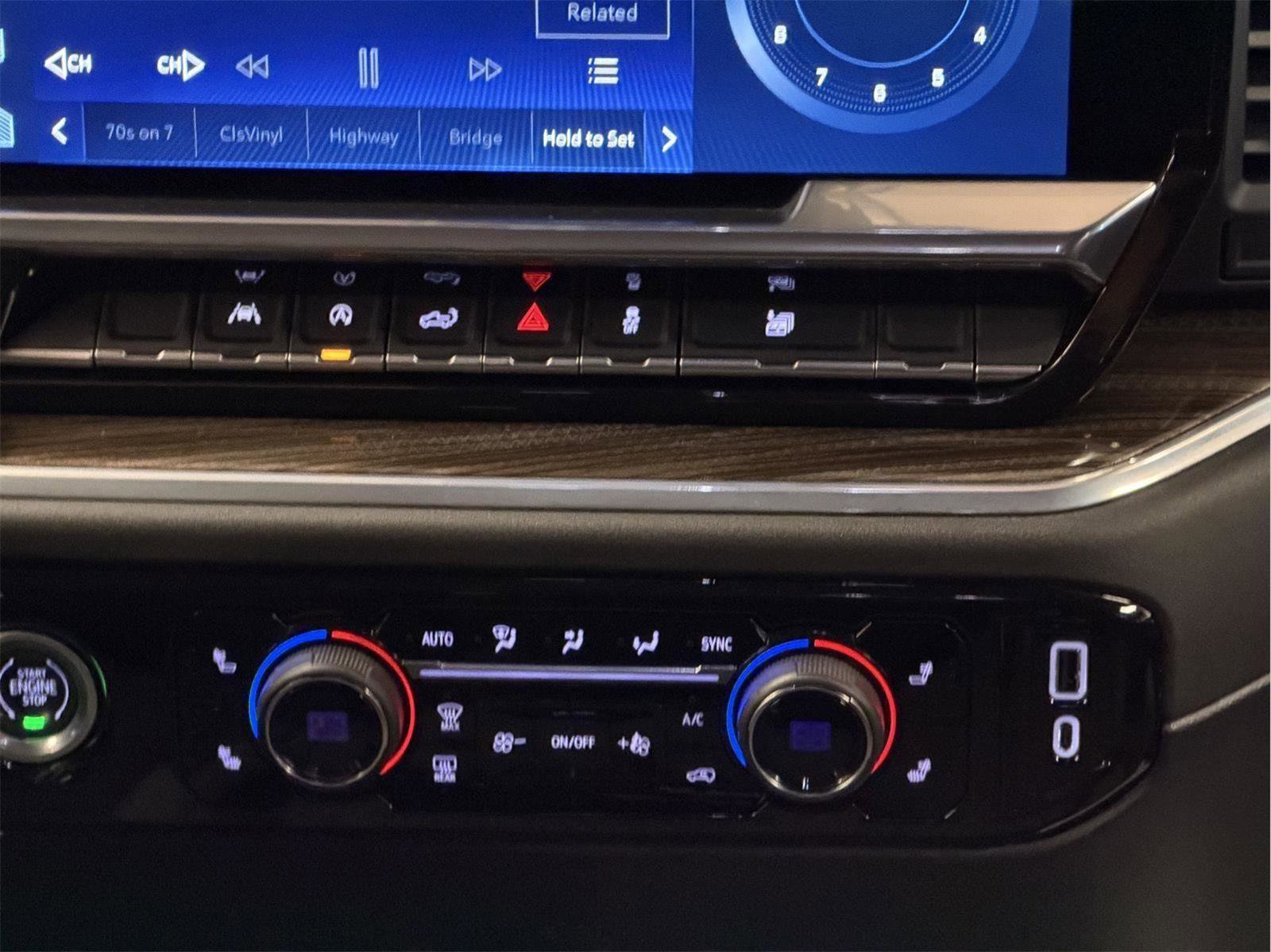 Certified 2022 Chevrolet Silverado 1500 RST image 31