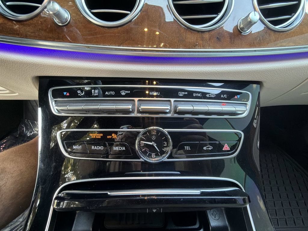 Used 2018 Mercedes-Benz E 300 image 20
